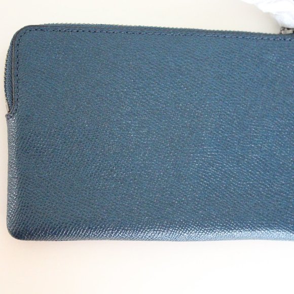 NWT Coach Polished Pebble Leather Small Zip Top Wristlet - Picture 3 of 6